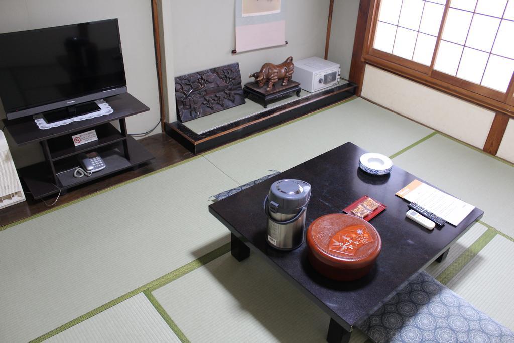Kinokuniya Ryokan Fudzsiszava Szoba fotó