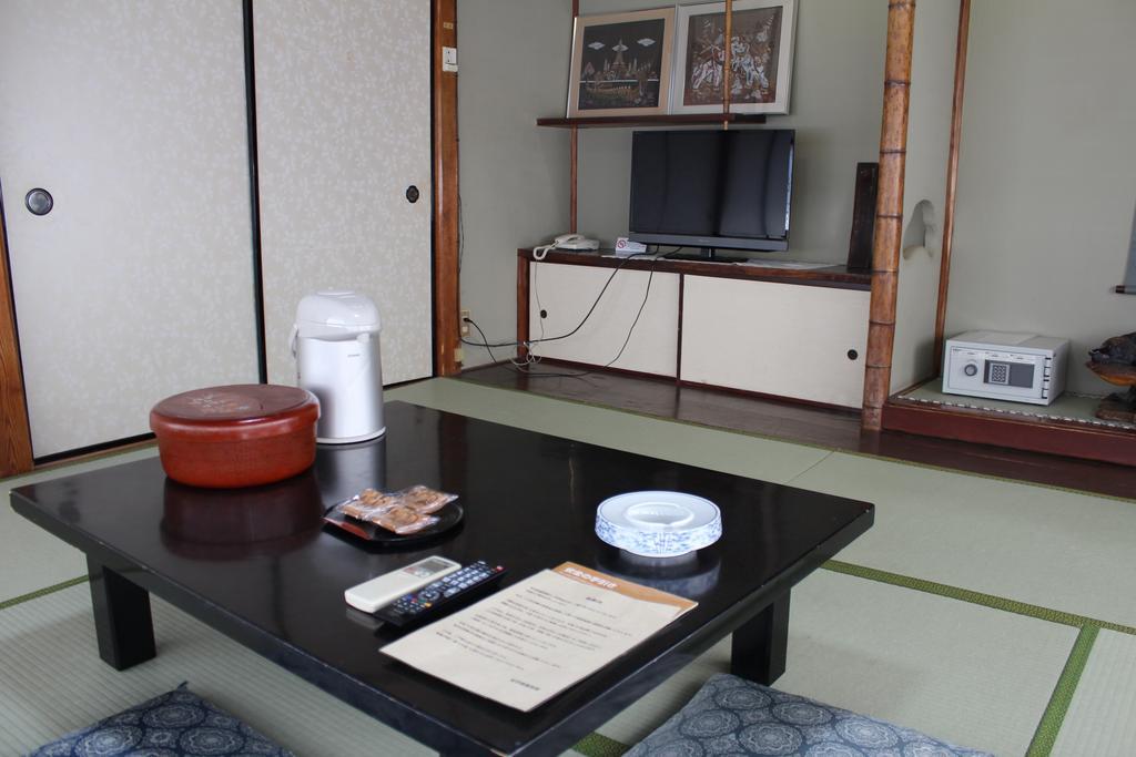 Kinokuniya Ryokan Fudzsiszava Kültér fotó